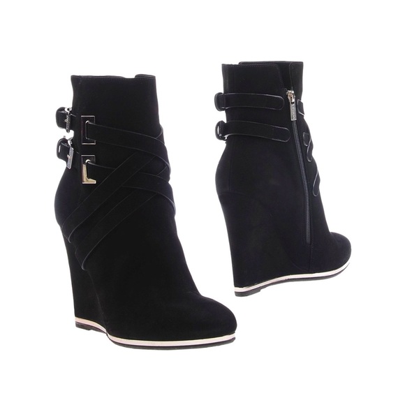 le silla Shoes - Le Silla Italian Suede, Ankle Boot Wedges (Black)